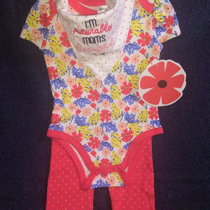 3Peice flowered 6/9 month